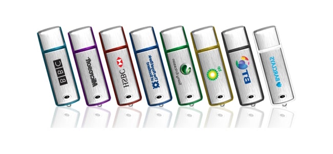 flash drive USB con logo