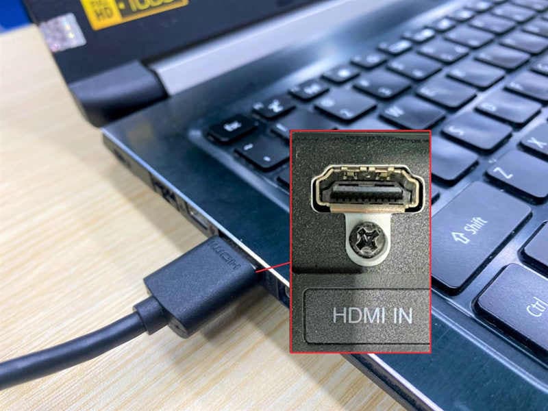 laptop with an hdmi input port 