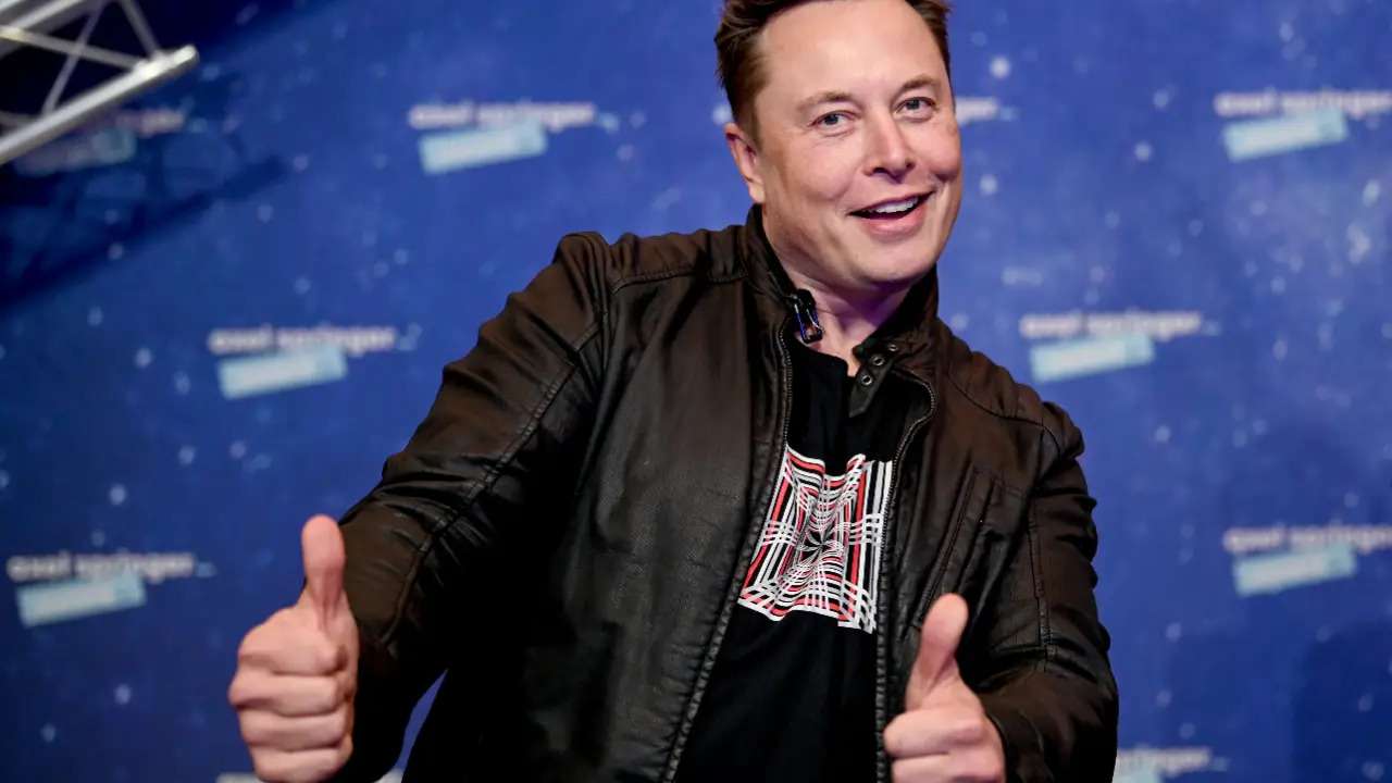 Causa buena impresión con la mejor IA de voz de Elon Musk