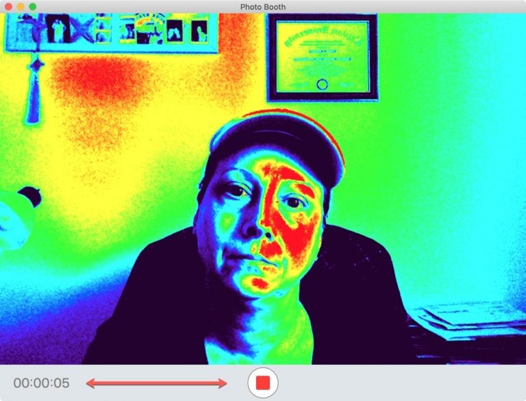 record a webcam on macbook with photo booth