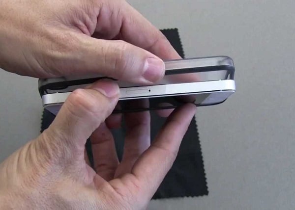 remover a capa do iphone