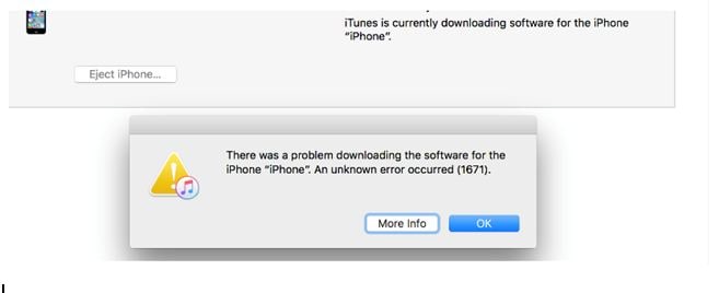 iTunes lädt gerade Software für das iPhone herunter