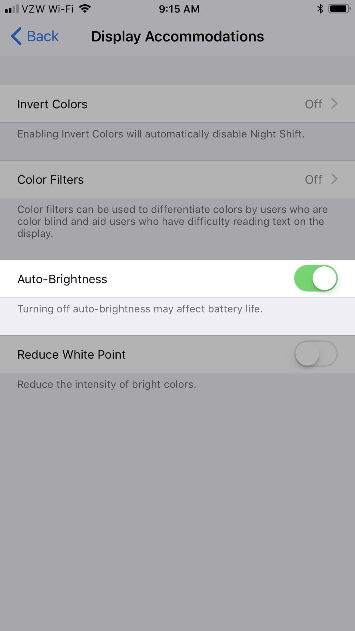 étape 3 pour désactiver la luminosité automatique sur l'iPhone