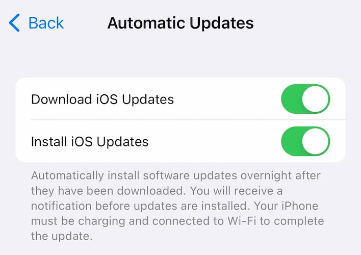 تفعيل التحديثات بشكل تلقائي لنظام التشغيل iOS