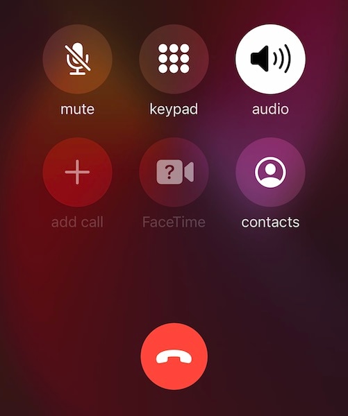 utilizzare il vivavoce su iPhone durante le chiamate