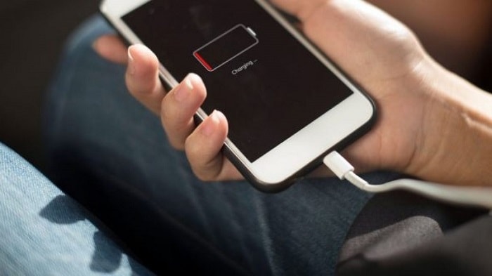 iphone charging slowly