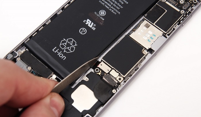 check iphone battery connector