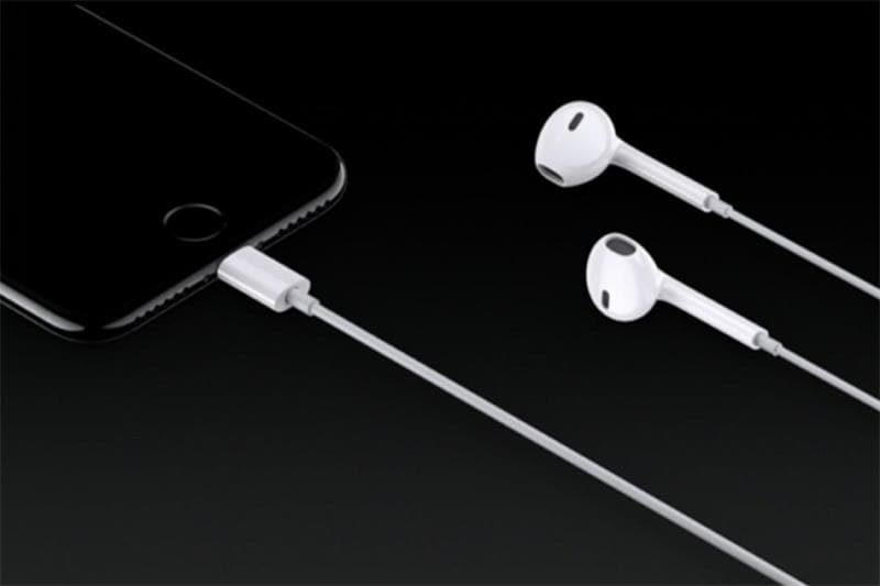 Ordelijk paneel stad Fix 'Headphones plugged in but sound coming from iPhone' Now!- Dr.Fone
