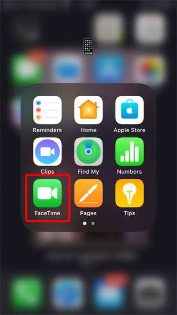افتح تطبيق FaceTime على جهاز iPhone الخاص بك.