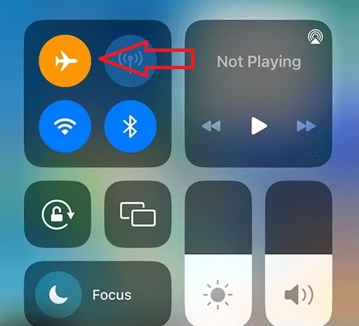 turning airplane mode on and off