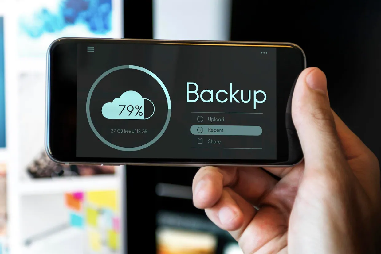 icloud backup data image on phone