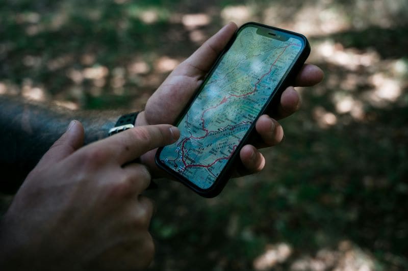 use apple maps to share location from android to iphone
