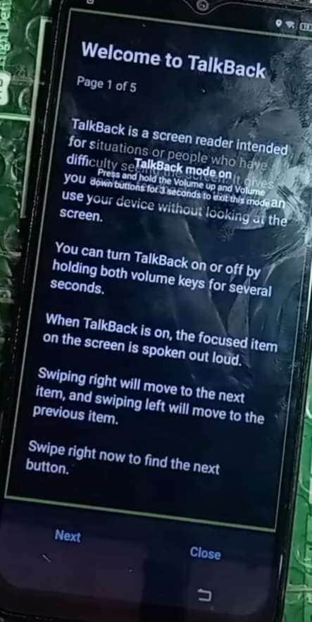 turn on talkback screen
