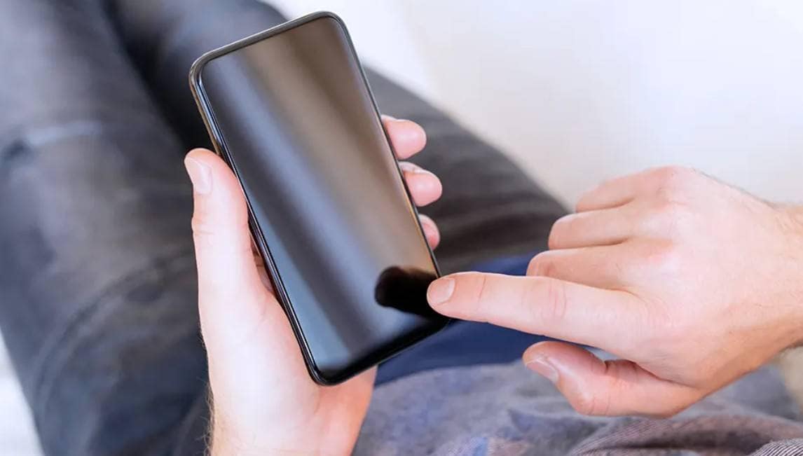 how to retrieve data from broken phone