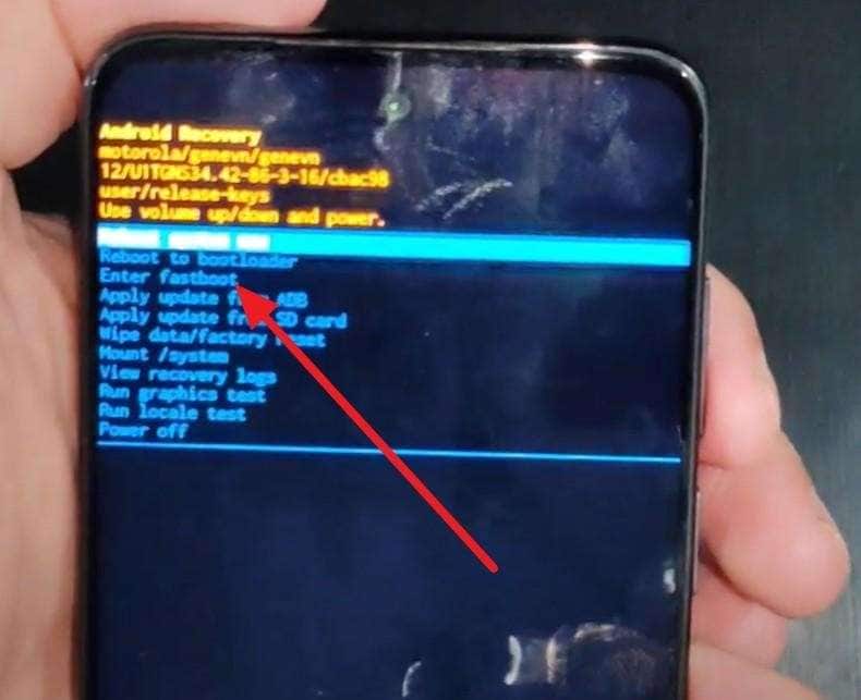 choose enter fastboot option