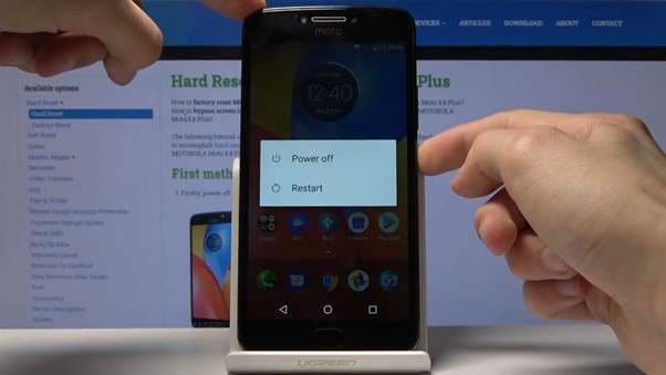 power off motorola e4 plus