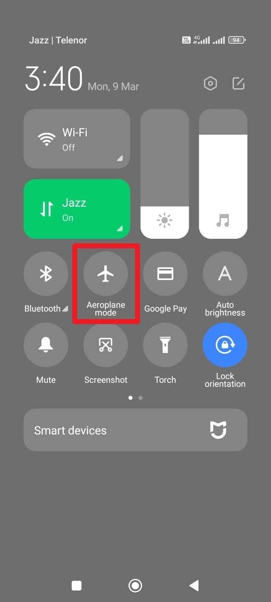 choose the airplane mode