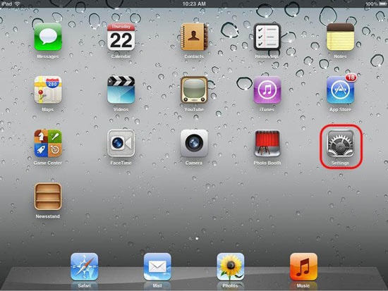enable iCloud backup on iPad