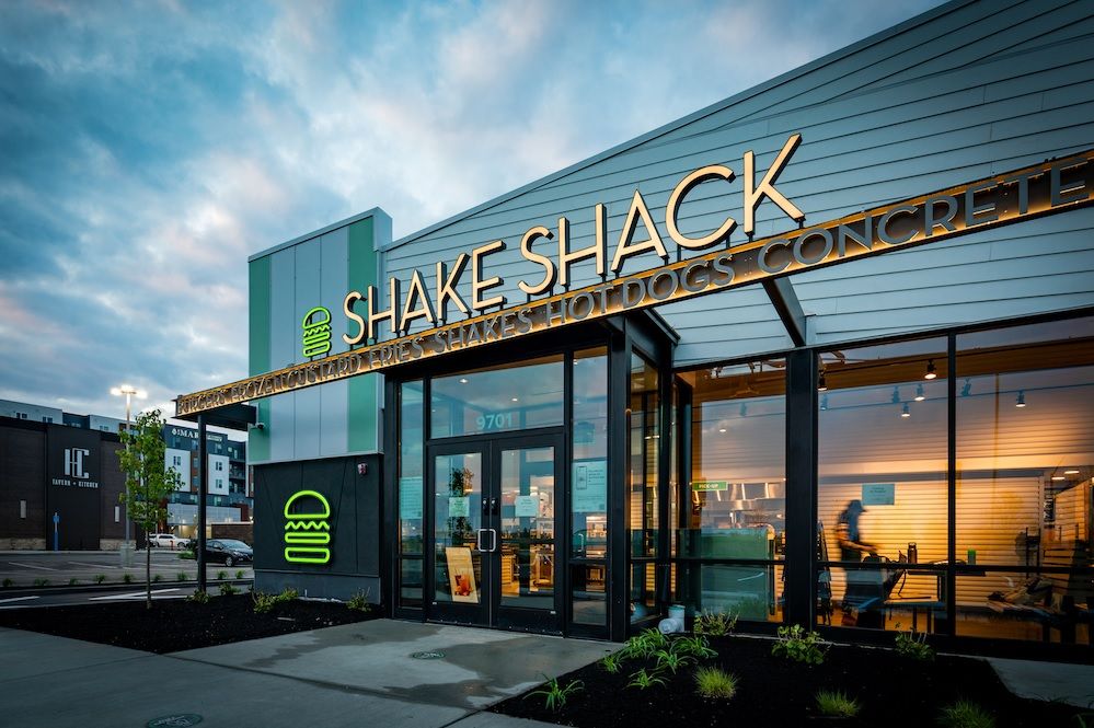 Vista frontal del restaurante Shake Shack