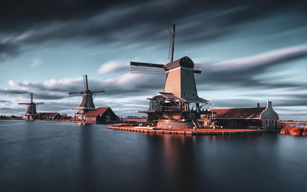 netherlands-windmills intro image