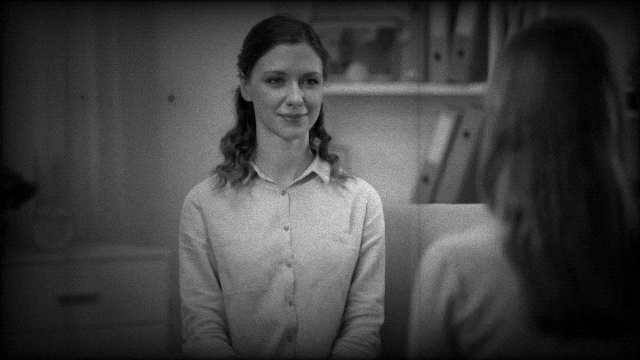 add vignette border old movie look