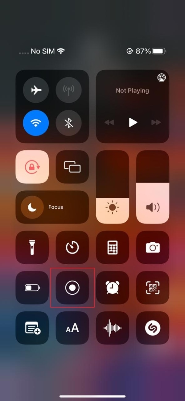 find recording icon on your iphone