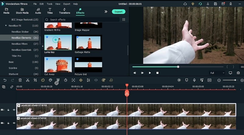 aggiungere un nuovo video con effetto pioggia sfocato