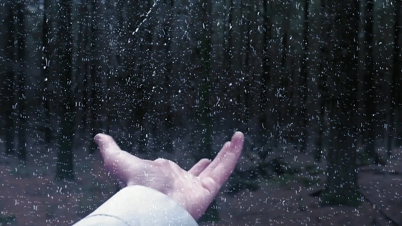 previsualiza el efecto lluvia en el video