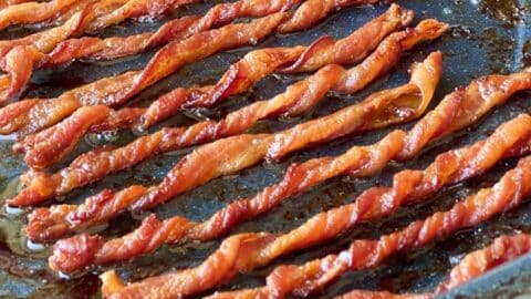 recette tiktok bacon torsadé