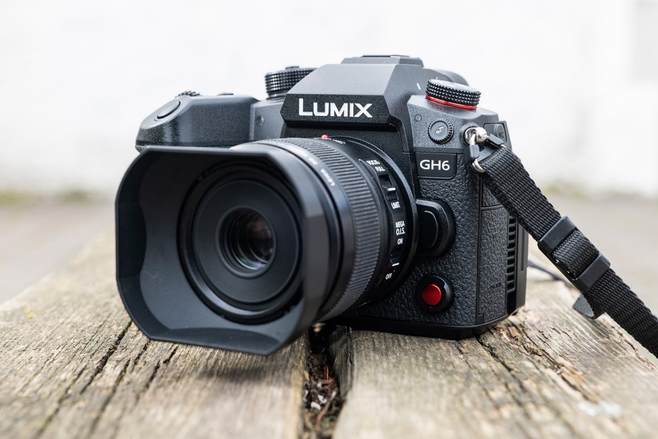panasonic lumix gh6 slowmo camera