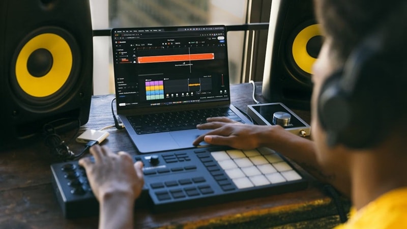 using 44.1khz in music mixing