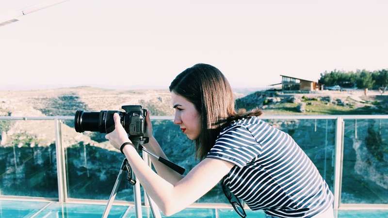 use tripod for steady footage