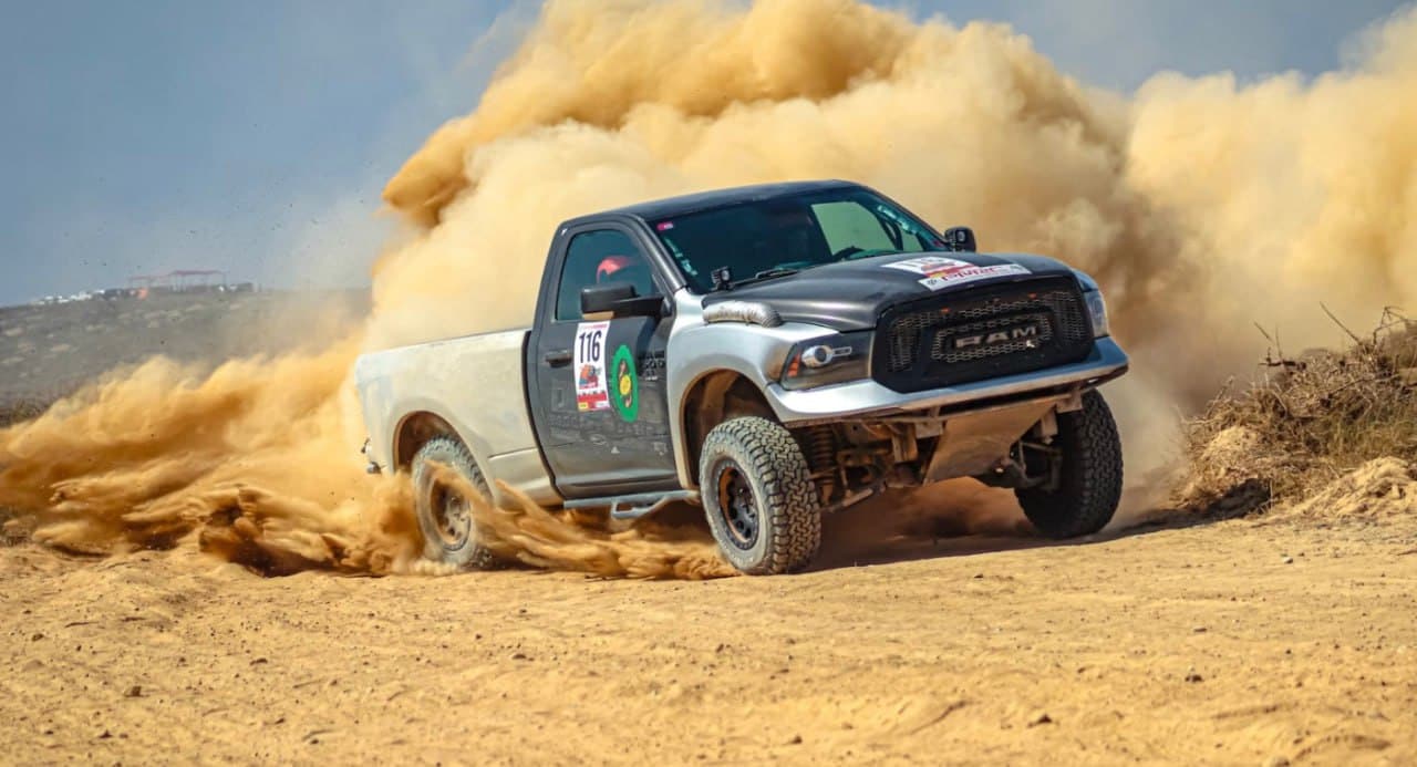 dust-resistant land cruiser
