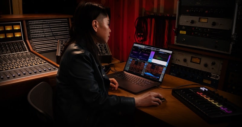 how logic pro works