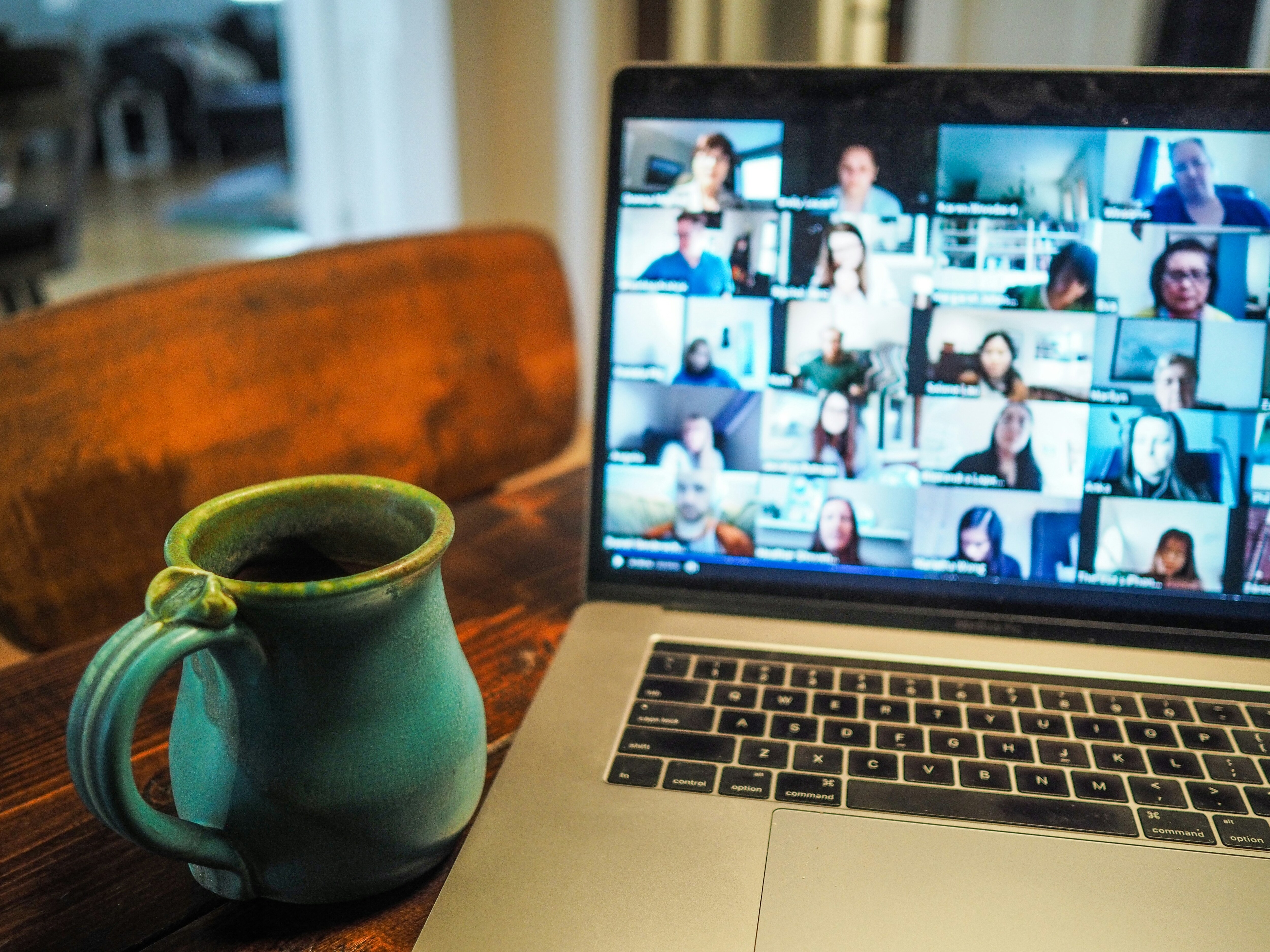 online educational content example image