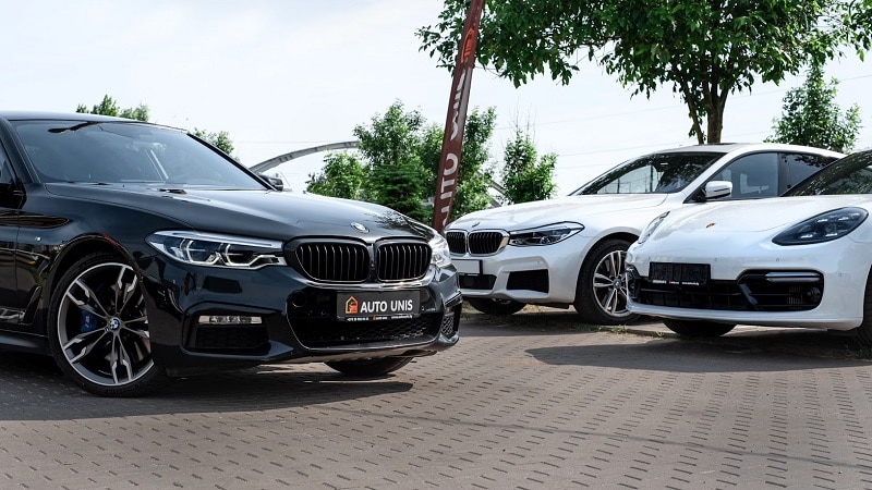 automotive car dealer