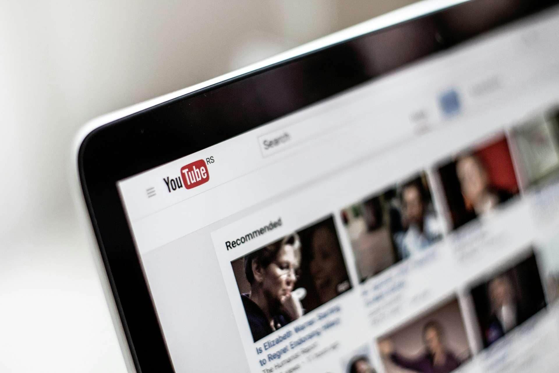 free image youtube logo from unsplash