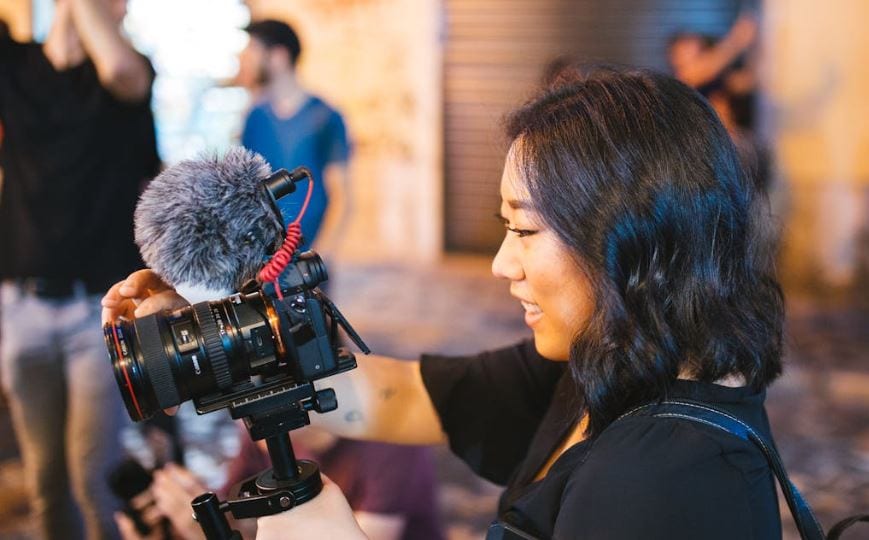 vlogging scenes
