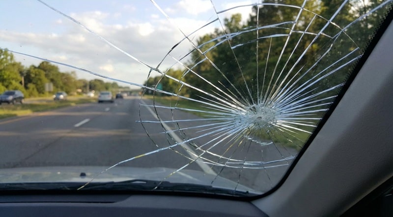 générer une image de verre brisé avec l’ia