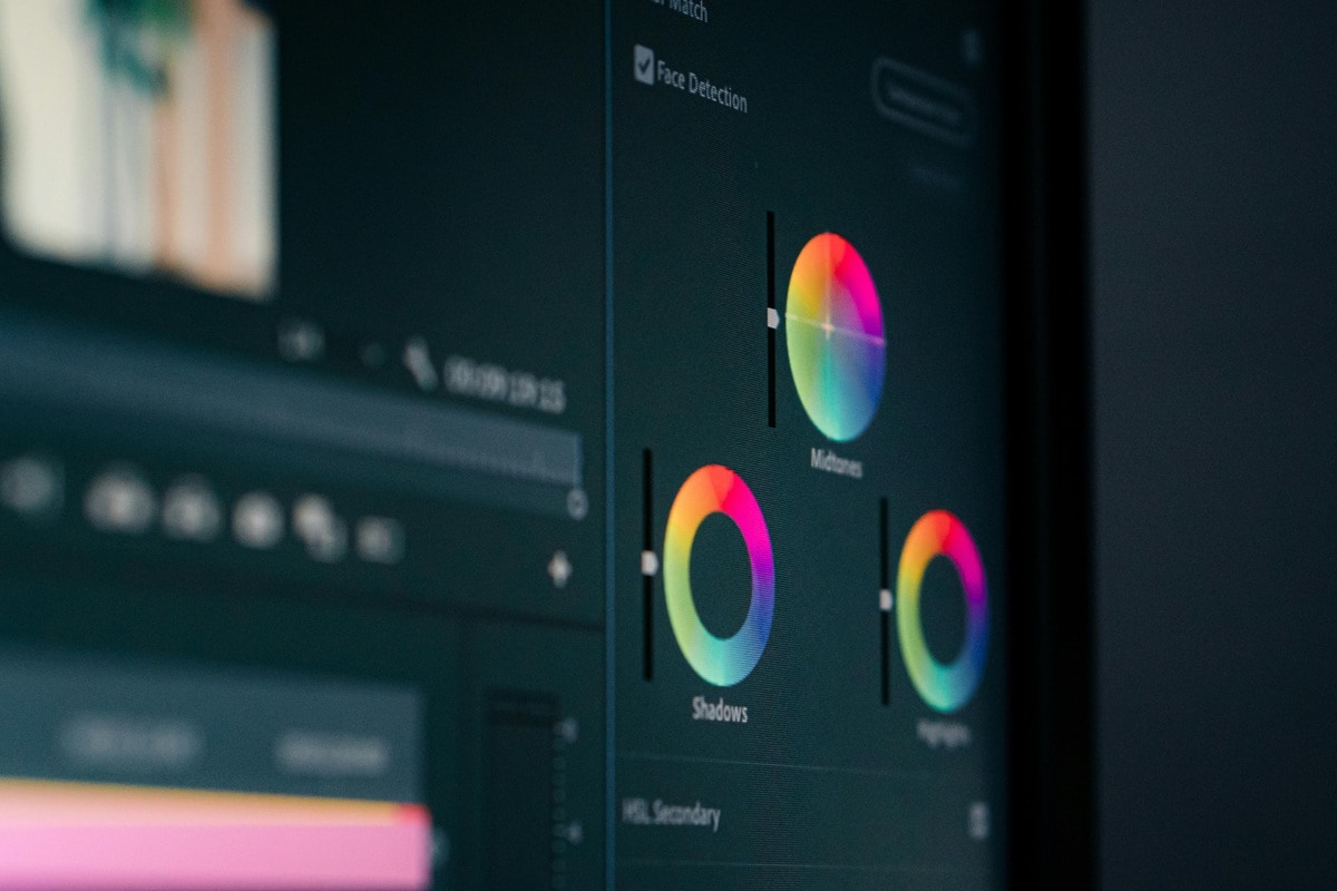 what is color grading