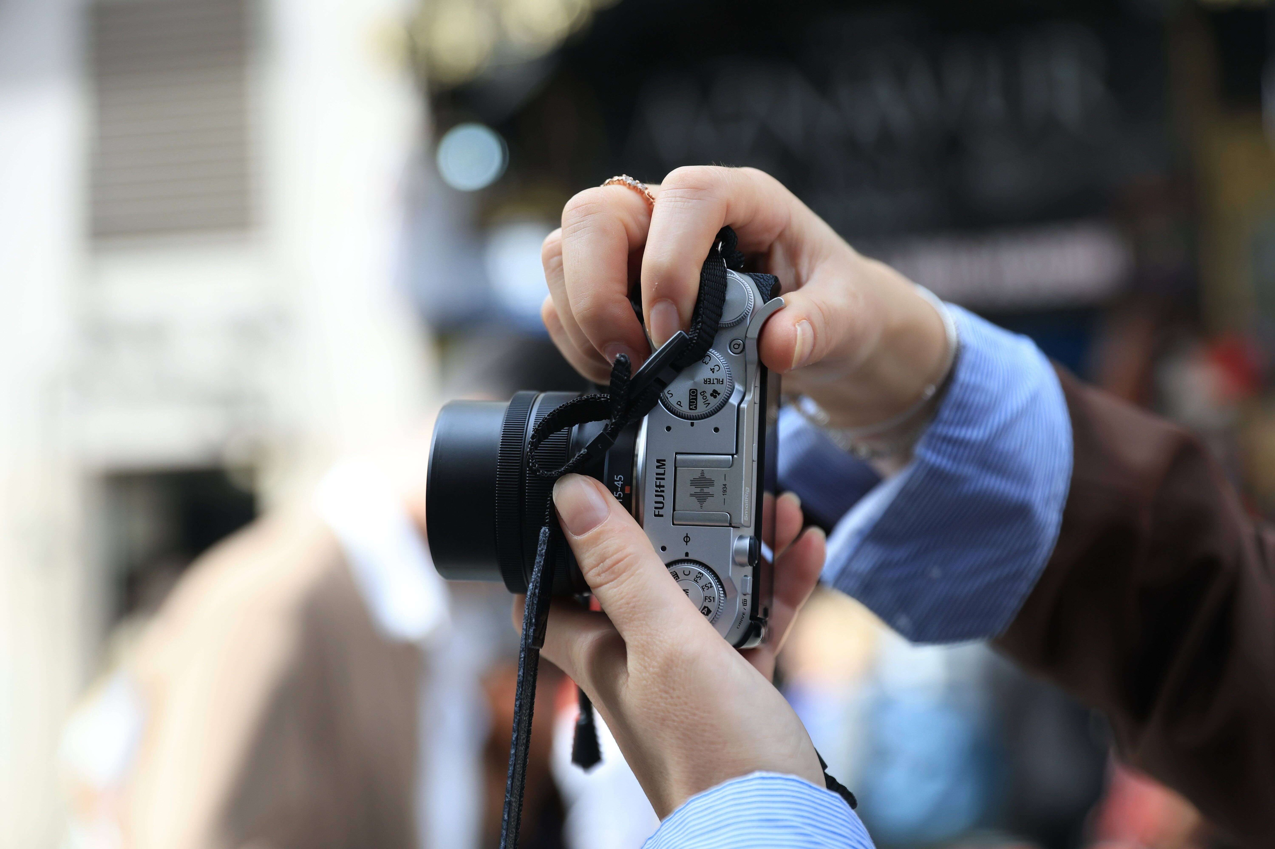 main factor that control depth of field