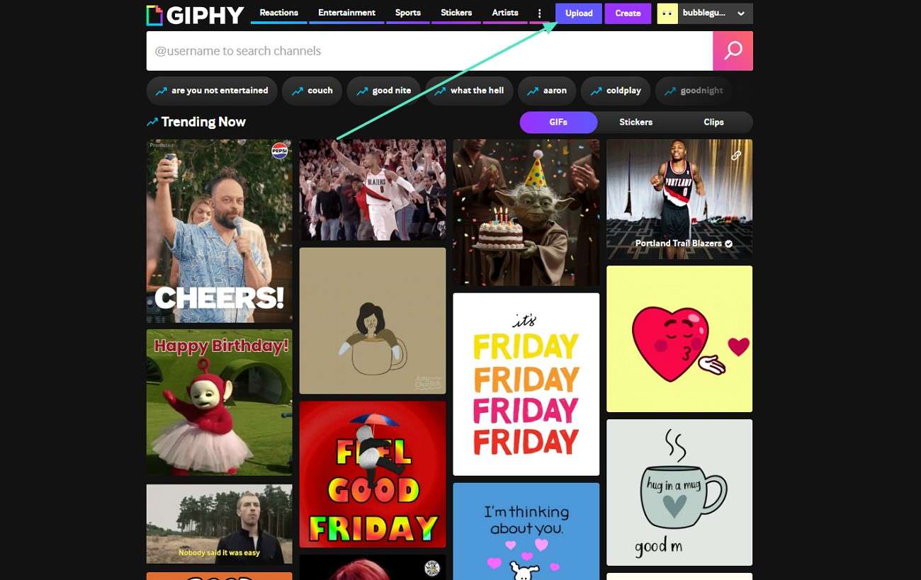 access giphy online tool hit create