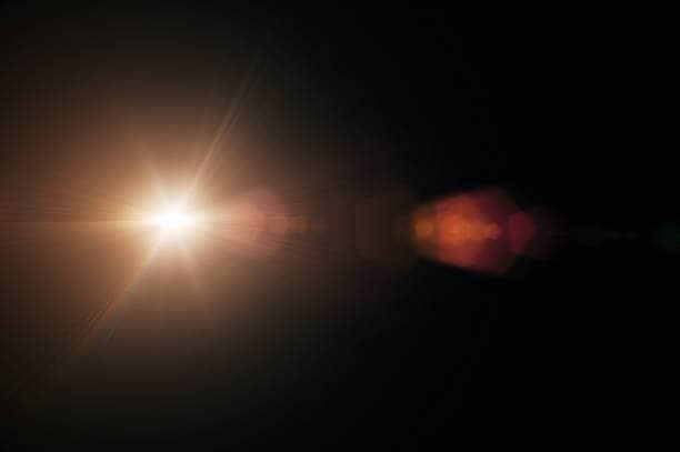 Soft bokeh glitter filter with glowing lights.