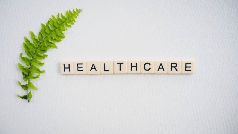 stay compliant with healthcare facebook ads