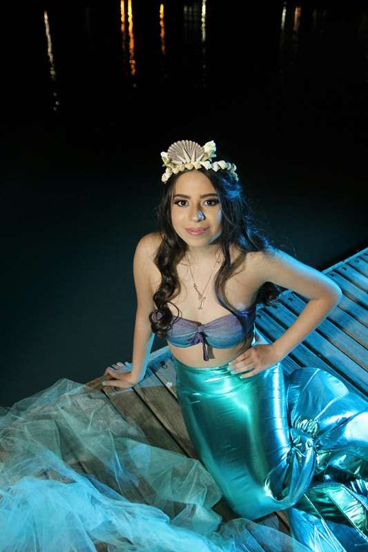 mermaid photoshoot