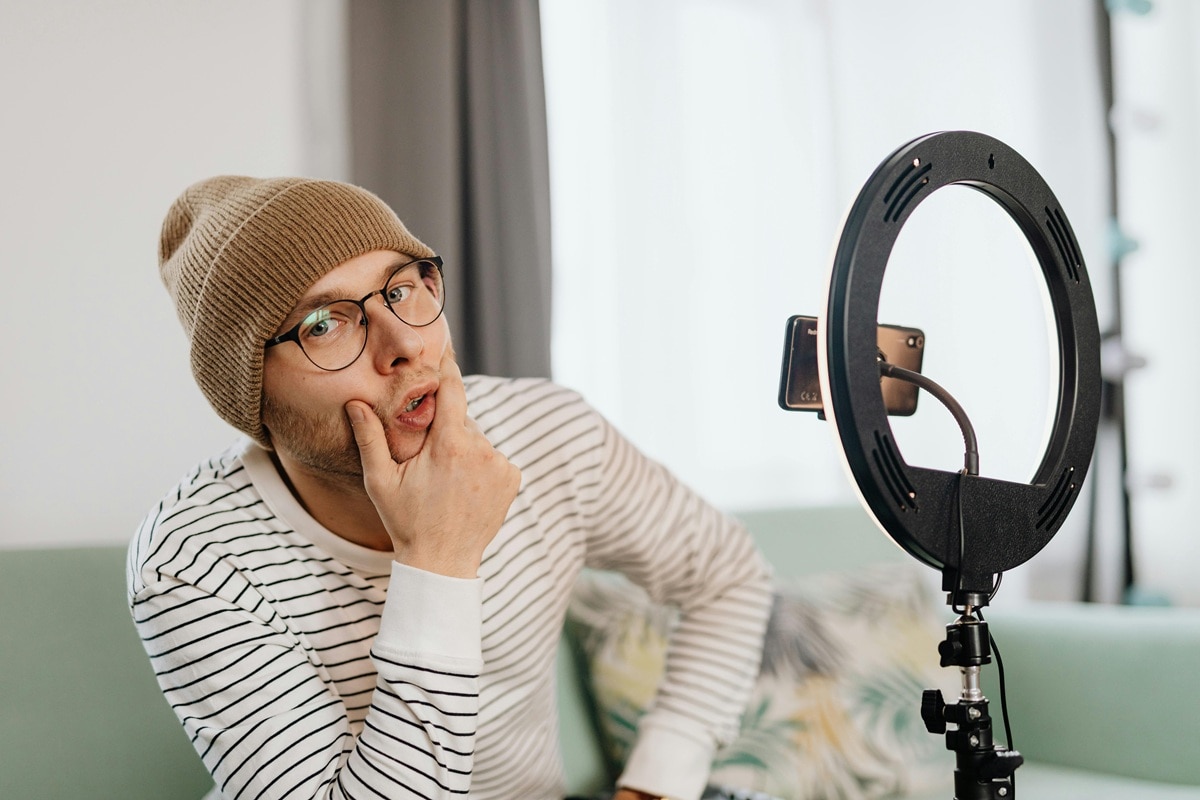 how to make a sizzle reel