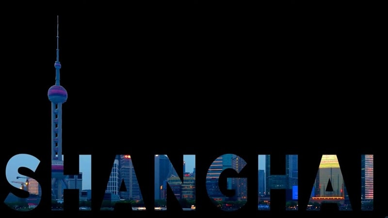 use text masking for travel videos