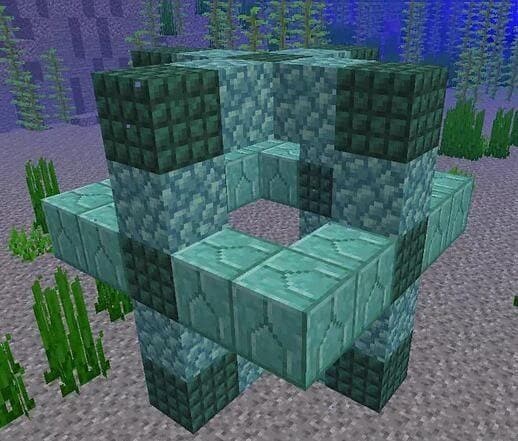 how-to-use-a-conduit-in-minecraft-step4.jpg