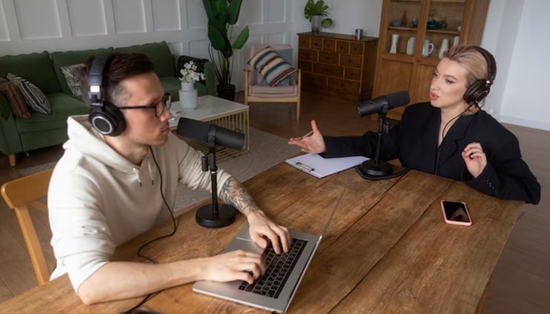 tips to write natural podcast script