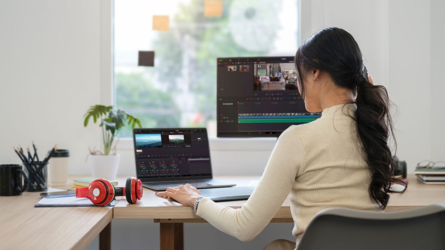 who is magic light ai for